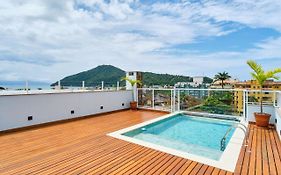 Novo 300m da Orla em Ubatuba - Wi-Fi e Piscina